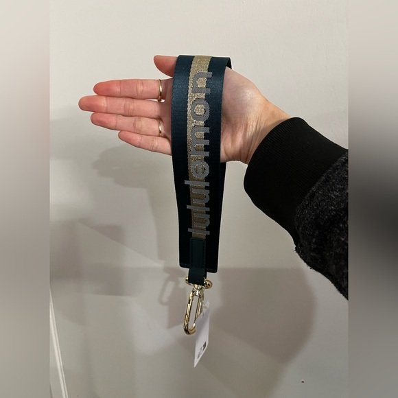 Lululemon Dual Pouch Wristlet & Never Lost Keychain Personalized Set 💌🎀 - Picture 7 of 9